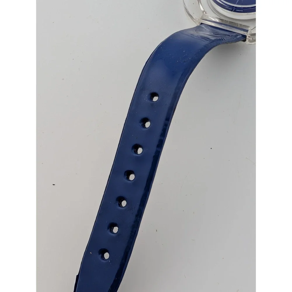 Vintage Lucerne Swiss‎ Mechanical Watch 38mm Acrylic Case Blue Dial- Working